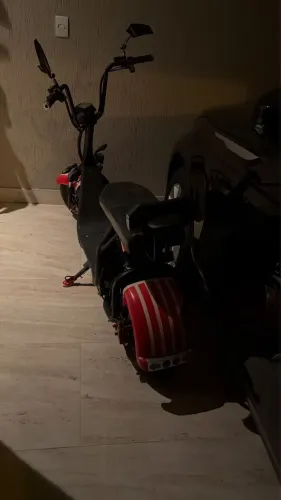 Scooter elétrica