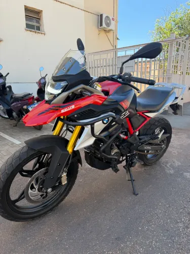 BMW G310 GS