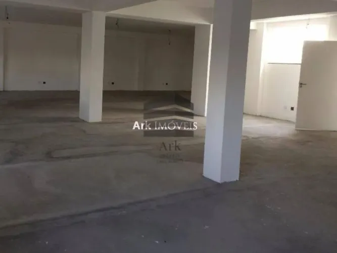 Sala comercial para locação com 270m no Ipiranga!
