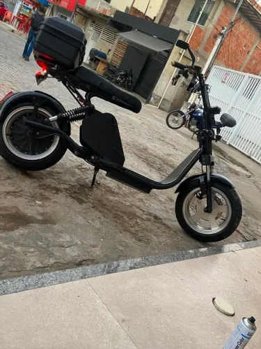 Scooter autopropelido