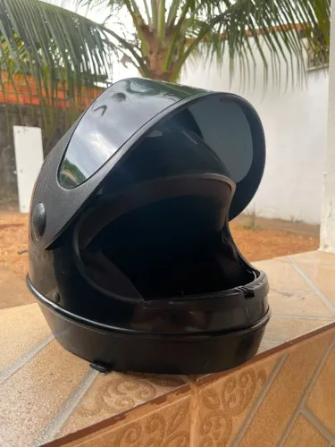 Capacetes usados