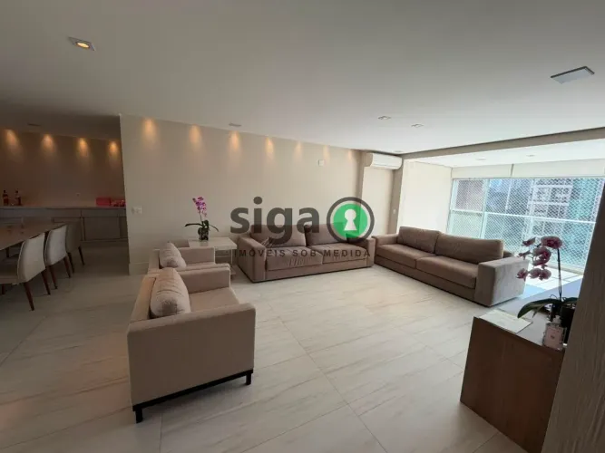 Apartamento mobiliado a venda no Panamby, com 4 quartos e 4 vagas