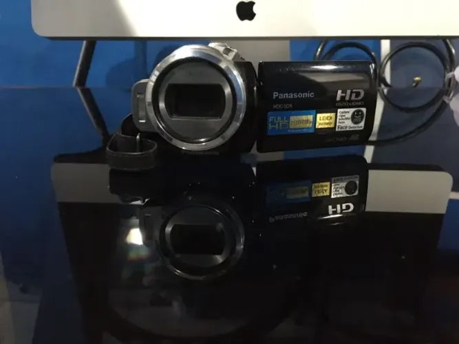 Vendo-SUPER-Filmadora Panasonic-HDC-SD9Full HD Leica 10x Zoom.PRONTA ENTREGA RÁPIDA EM BH!
