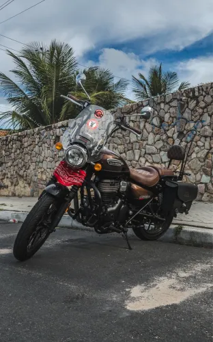 Royal Enfield Meteor 350 Supernova Brown