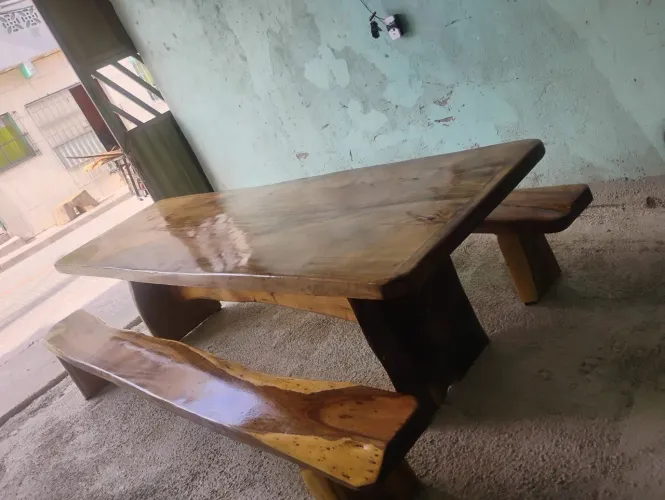mesa rústica 