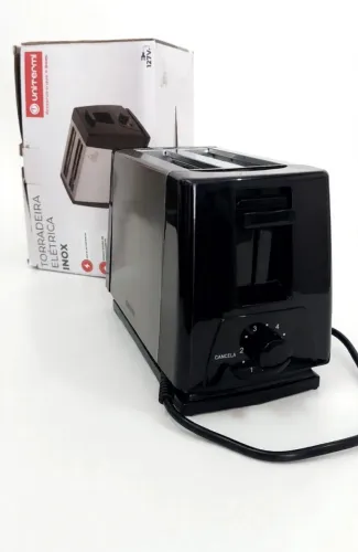 Torradeira elétrica inox 650 W de potência