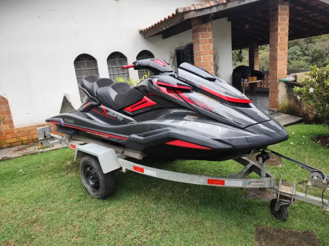 Jet ski Yamaha FX SVHO turbo