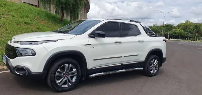 Fiat Toro Volcano 2.4 16V Flex Aut. 2020