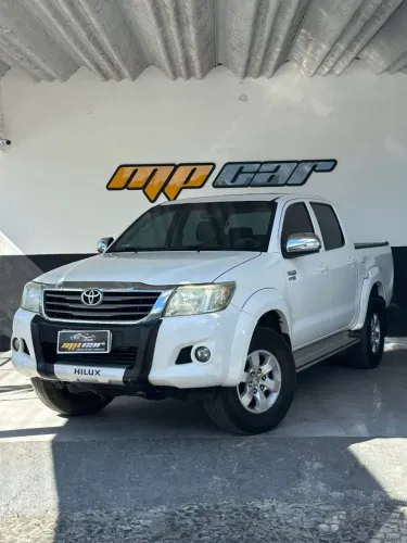Toyota Hilux CD SRV 4X2 2.7 Flex 16V Aut. 2015