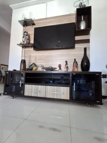 Rack de sala com painel