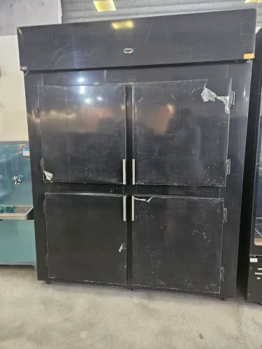 cervejeira 4 portas de 2030 litros nova