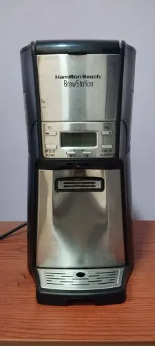 Cafeteira Hamilton Beach BrewStation 12 xicaras