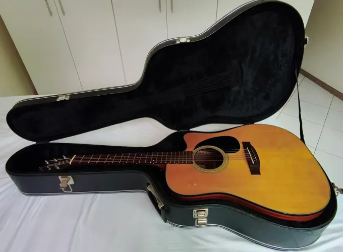 Violão Takamine EG320C Eletroacústico + Case Acolchoada - Excelente Estado