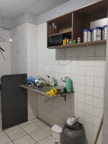 vendo ou alugo apartamento simples, bairro Bonsucesso 2quartos 