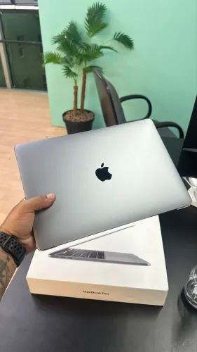 MacBook Pro 2020