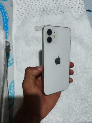 iPhone 12 