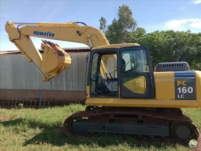 Escavadeira Komatsu 160