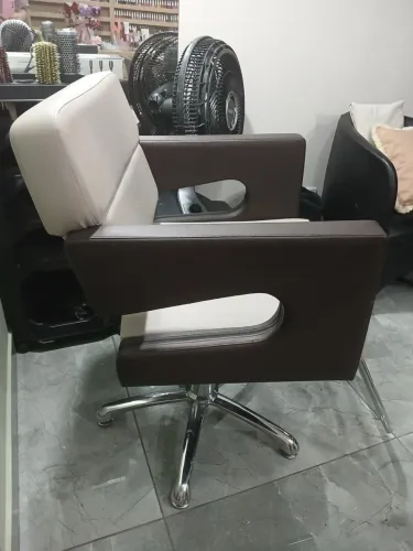 Vende se cadeira hidráulica para cabeleireiro