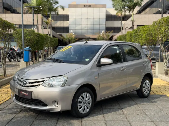 Toyota Etios XS 1.5 Flex 16V 5P Aut. 2017