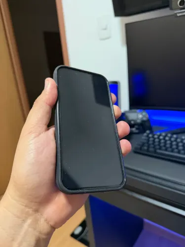 iPhone 13 caixa e NF bateria 87%