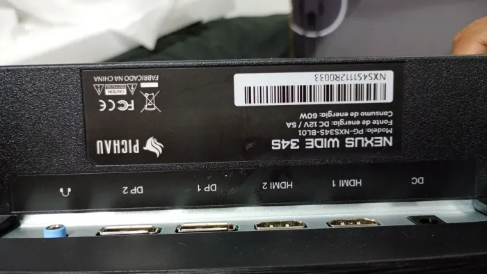 Monitor curvo NEXUS WIDE 34 (troca de peças)
