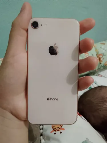 Vendo ou troco iPhone 8