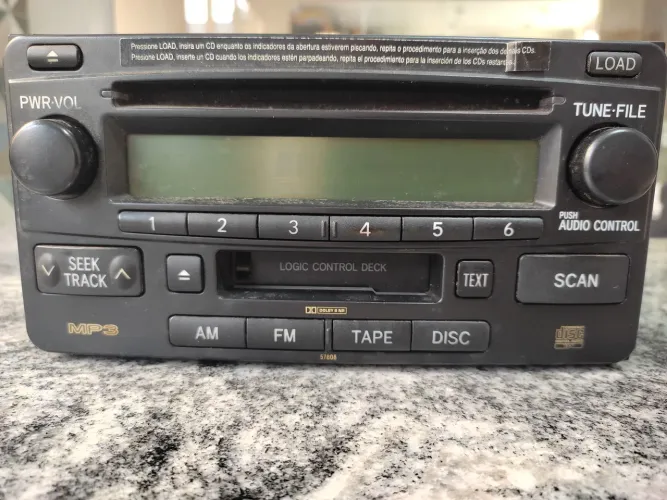 Toca fita e cd - Hilux 2006
