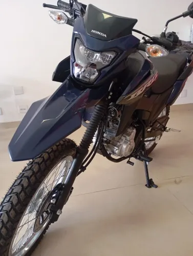 Bros 160