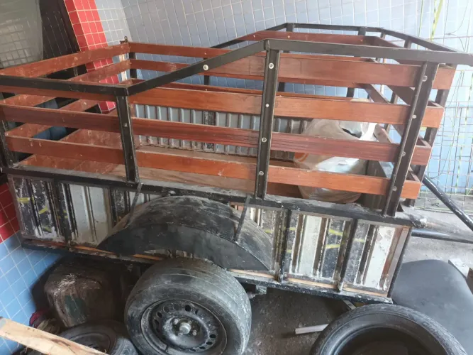 Carrocinha super refosada nova * 