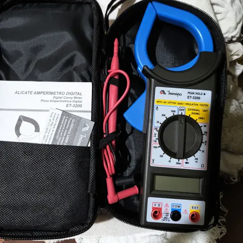 Alicate Amperímetro Digital Minipa ET-3200 - Novo