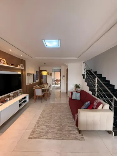 Casa geminada 3 Qts suíte em Colina de Laranjeiras
