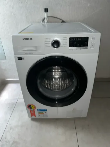 Máquina lava e secar 