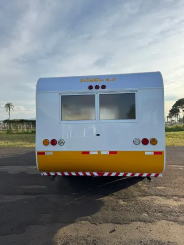 HOME TRAILER 4.5 NOVO