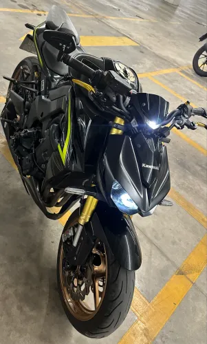 Kawasaki z1000r edition
