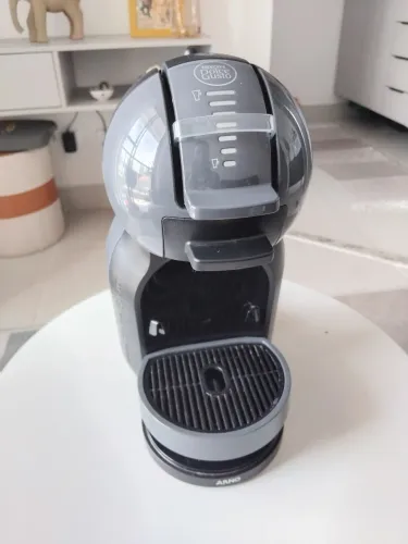 Cafeteira Nescafé Dolce Gusto Mini Me Arno Automática