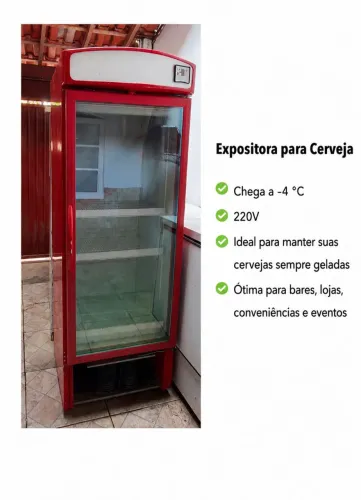 Expositora refrigerada vertical