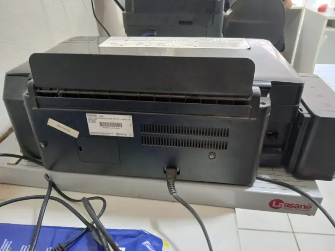 IMPRESSORA EPSON L200 para desmonte.