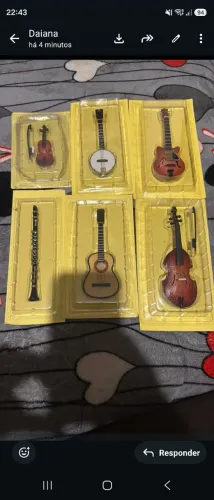 Instrumentos em miniatura 