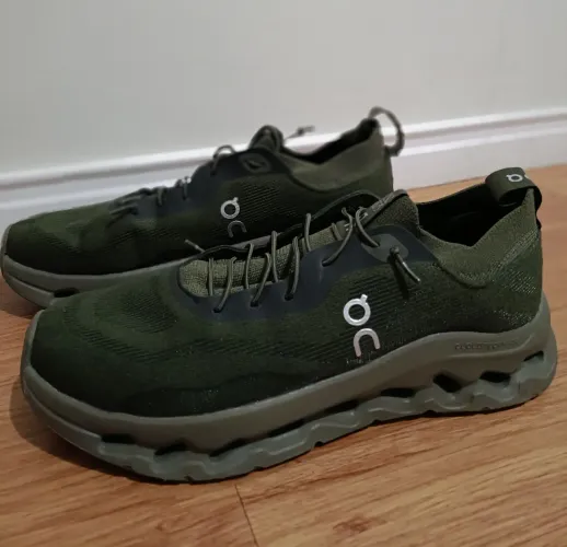 Tênis On Running x Loewe Cloudtilt Green