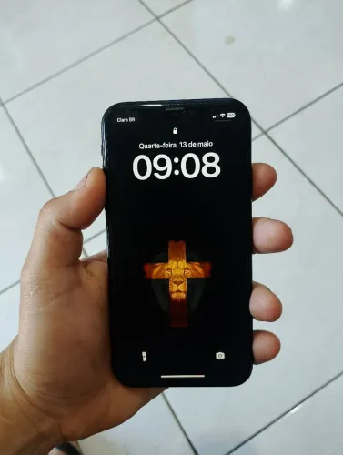 iPhone XR - 64 GB