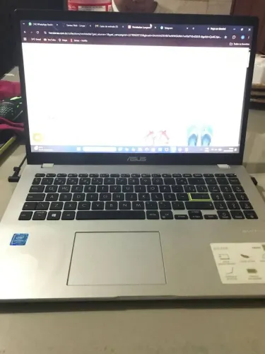 Vendo Notebook ASUS E510