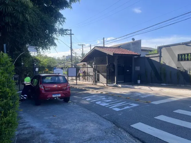VENDO ÓTIMO TERRENO NO CONDOMÍNIO RESIDENCIAL JARDIM ALAH!!