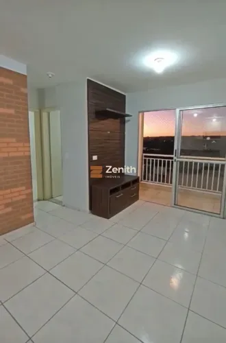 Apartamento com 2 quartos - Bairro Jardim California