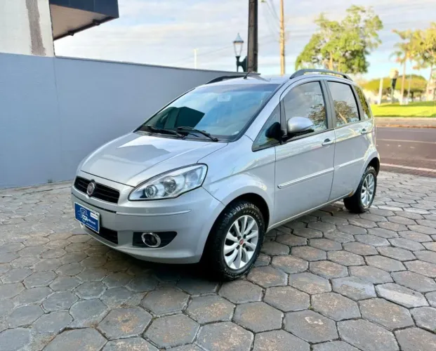 Fiat Idea Attractive 1.4 Fire Flex 8V 5P 2013