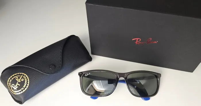 Óculos de sol Ray Ban Rb4328L 64579A Original Caixa