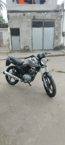 Vendo fan 150 2011 mix