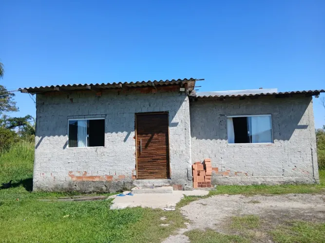Vendo casa em Guaratuba ou troco