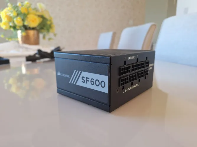 Fonte Corsair SF600 600w ATX ITX SFX Gamer PC Computador