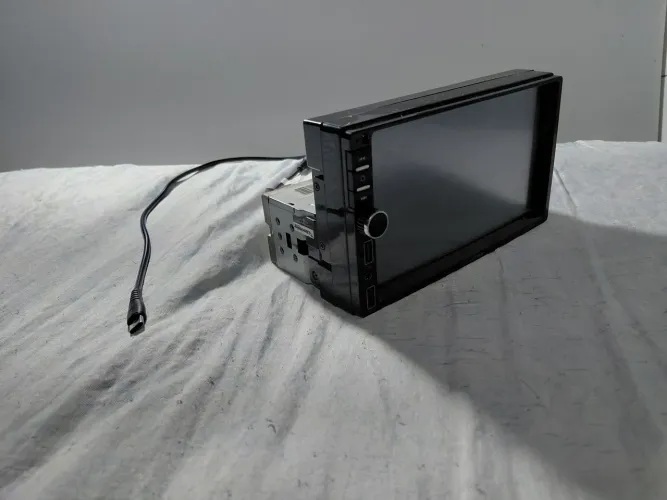 Multimidia Roadstar 