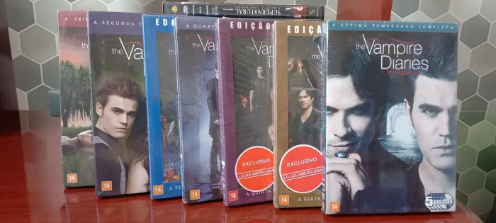 Box O Diário do Vampiro temporadas 1 a 7 originais e lacrados